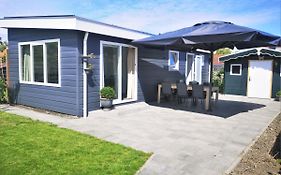 Mw155 Chalet With Garden In Peaceful Area